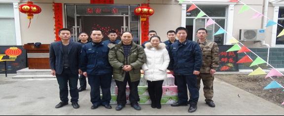 台州市博爱医院在海航师某部通讯一连慰问