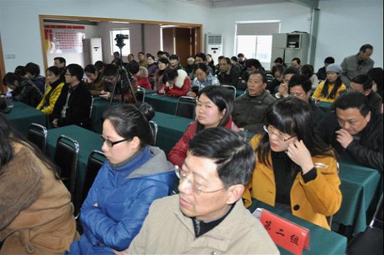 台州市博爱医院_代表们认真听取工作报告