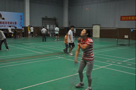 台州市博爱医院成功承办区卫生系统“博爱杯”羽毛球赛