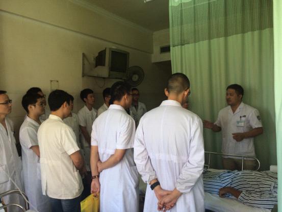 台州市博爱医院何建军主持脊柱外科教学查房|路桥博爱医院|上海长海医院台州分院