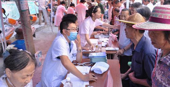 台州市博爱医院联合医院开展“服务百姓健康进村”大型义诊活动
