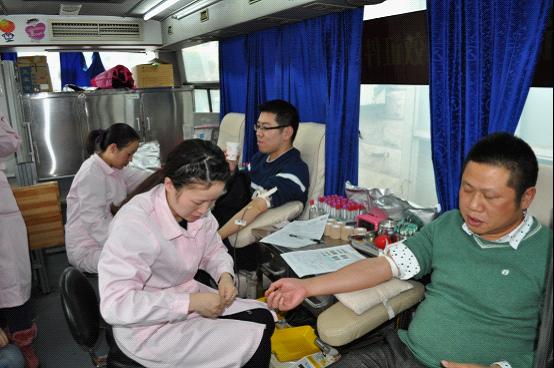 年内两次组织献血 博爱团队爱心无限|台州市博爱医院|路桥博爱医院