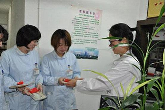 世界读书日读者获赠创意笔记本和书签|台州市博爱医院图书馆