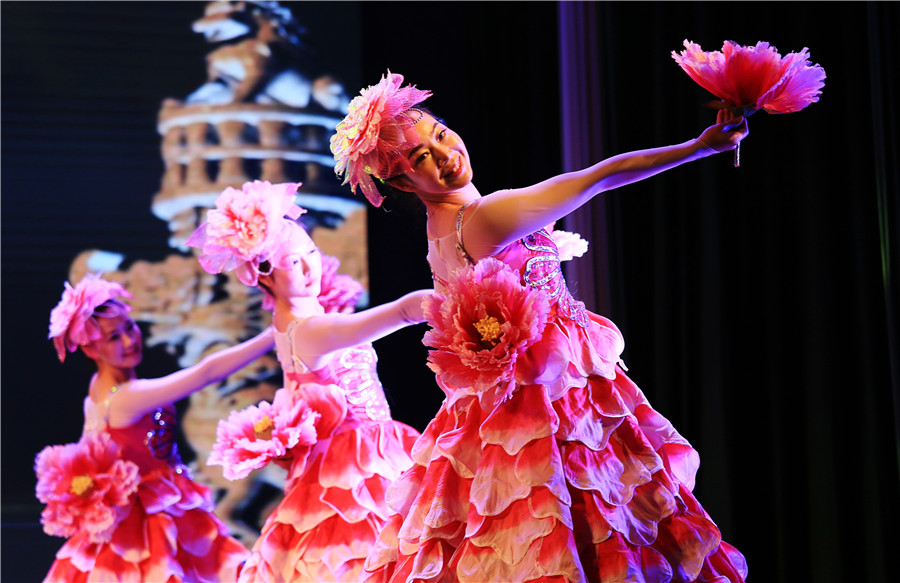 责任20年 光荣与理想|台州市博爱医院召开总结表彰大会暨迎春晚会