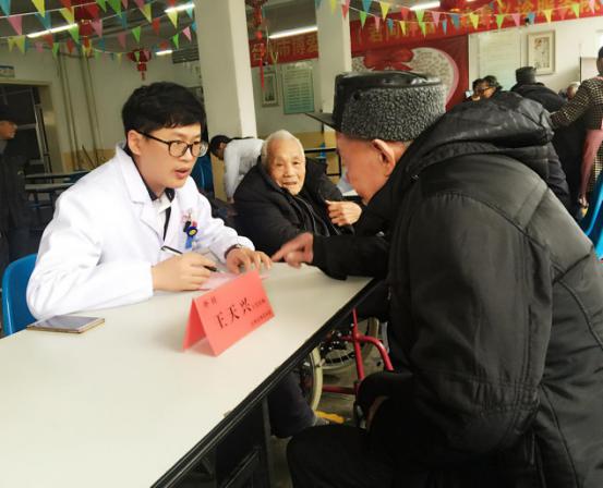 博爱君同健康义诊 敬老助老情系黄岩——第一站黄岩区院桥敬老院|台州市博爱医院|路桥君同肿瘤医院