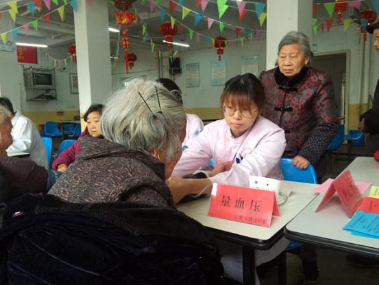 博爱君同健康义诊 敬老助老情系黄岩——第一站黄岩区院桥敬老院|台州市博爱医院|路桥君同肿瘤医院