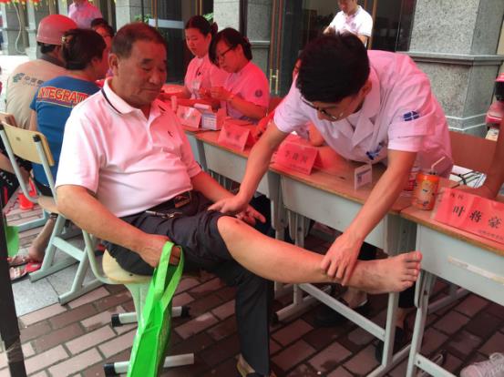 台州市博爱医院“博爱雷锋”进村服务|路桥博爱医院