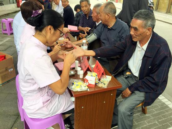 天瑞医养结合 助力幸福养老——天瑞医疗集团开展敬老助老医养结合系列活动