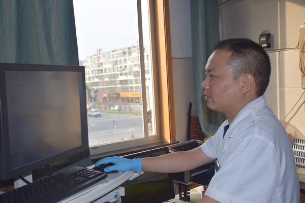 台州市博爱医院两职工同获全国无偿献血金奖