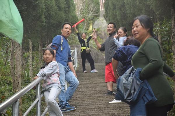 秋高气爽，亲，我们一起去登山！|台州市博爱医院