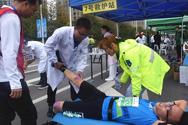 “医起跑，再出发”——台州市博爱医院助力台州国际马拉松