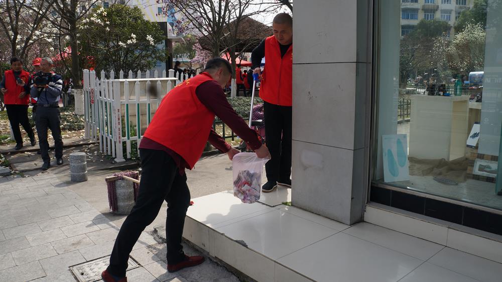 台州市博爱医院学雷锋暨庆“三八”活动如火如荼