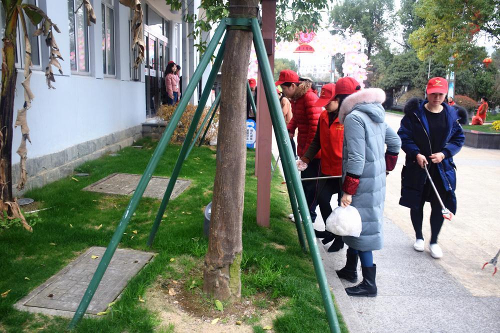 台州市博爱医院开展“迎三八暨垃圾分类·巾帼先行”活动