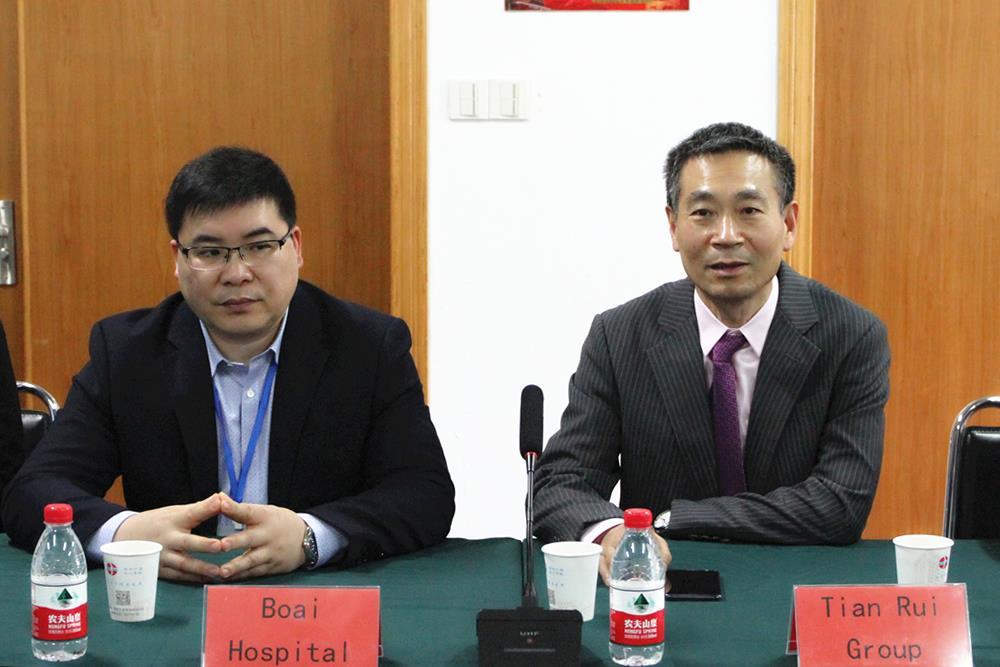 美国Stuart Markowitz教授一行访问台州市博爱医院