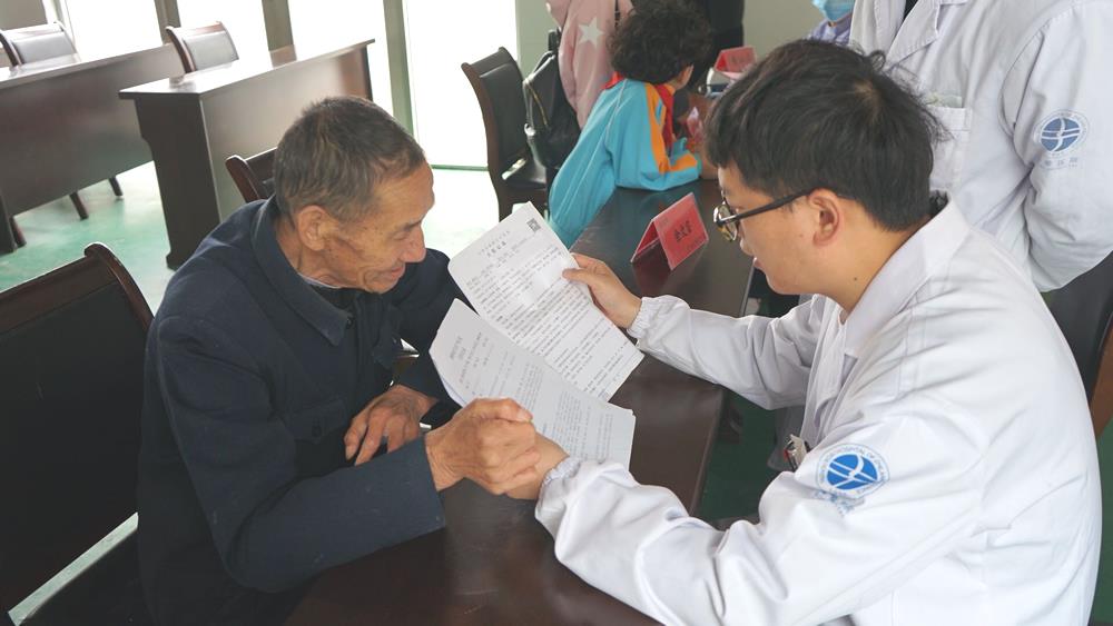 新桥养老院的老人们脸上乐开了花|台州市博爱医院