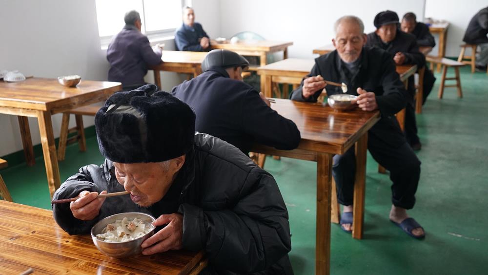 新桥养老院的老人们脸上乐开了花|台州市博爱医院
