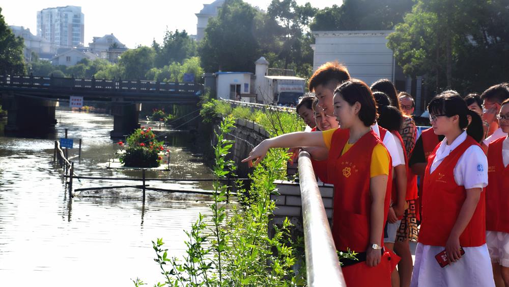 共创碧水蓝天 红色杏林先行——台州市博爱医院主题党日活动