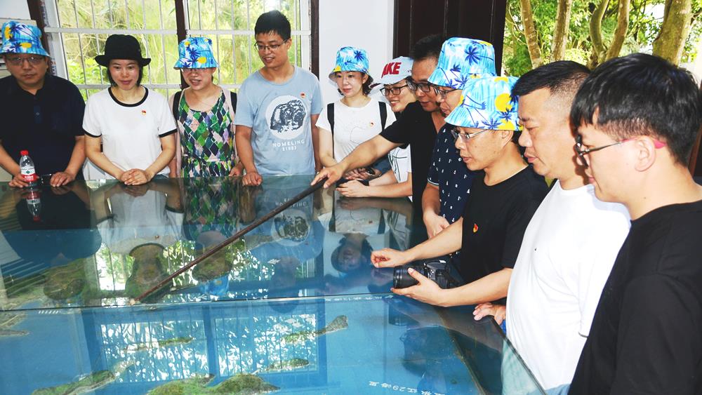 台州市博爱医院党委|党建：重走垦荒之路 重温入党誓词