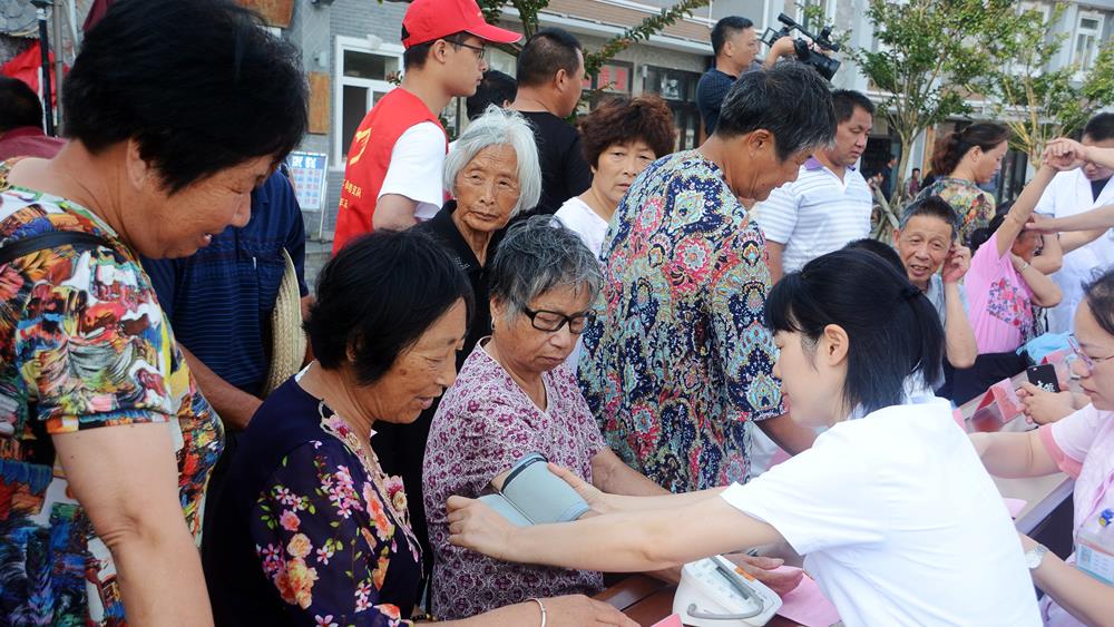 台州市博爱医院党委|党建：重走垦荒之路 重温入党誓词