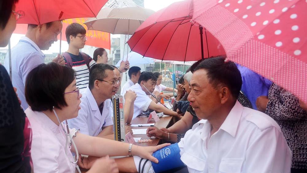 台州市博爱医院义诊队入选7月“浙江好人榜”