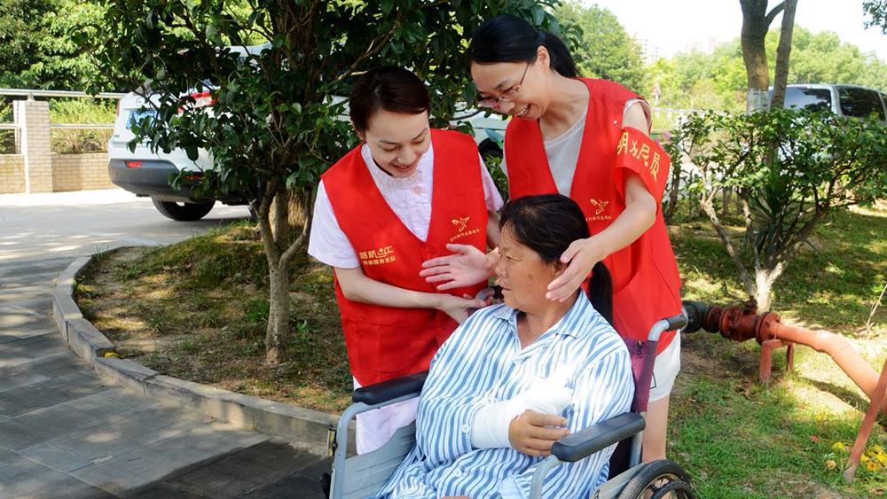 台州市博爱医院义诊队入选7月“浙江好人榜”