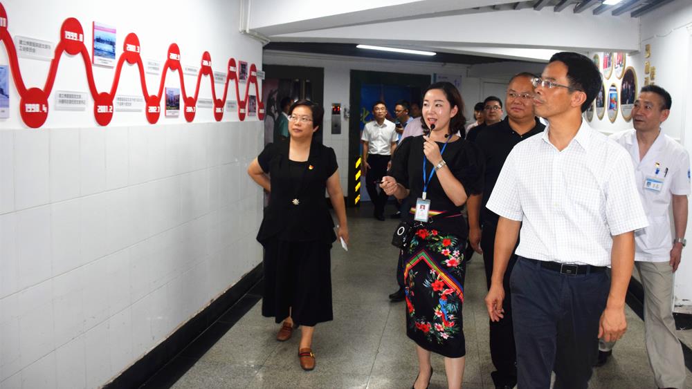 吕志良走访调研台州市博爱医院