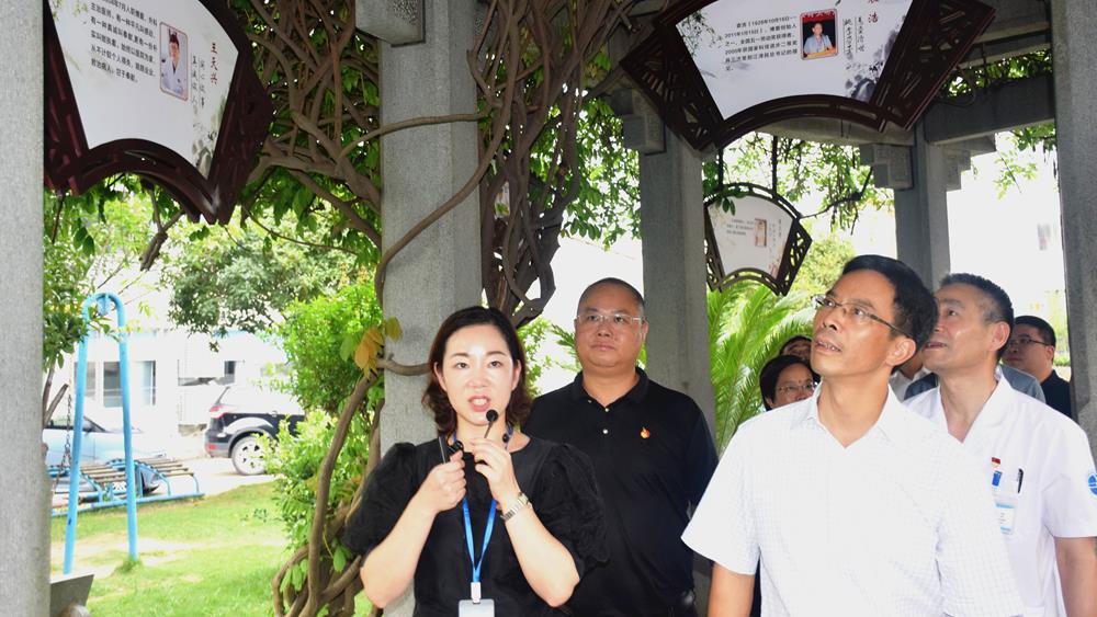 吕志良走访调研台州市博爱医院