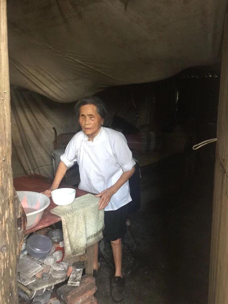 助老爱老解难事 温暖和谐进万家|台州市博爱医院红十字会养老志愿服务队|浙江君同物业有限公司