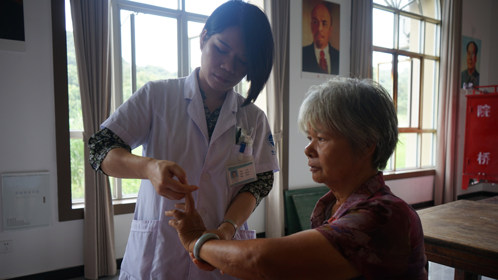 敬老助老 情系黄岩——台州市博爱医院第15站义诊活动