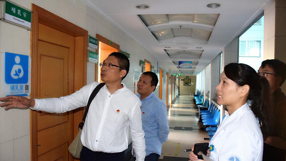 区疾控中心领导到博爱医院指导美沙酮门诊建设