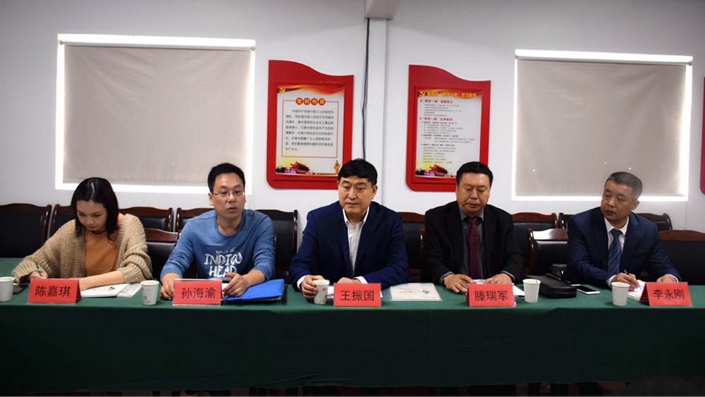 王振国一行考察台州市博爱医院