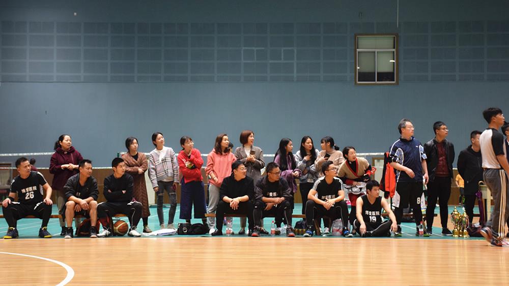 台州市博爱医院在路桥区卫计系统首届篮球赛上夺冠