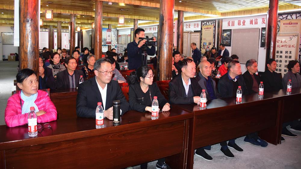 医养结合 惠民养老 路桥区医养结合服务站授牌仪式在路桥街道古街社区启动|台州市博爱医院