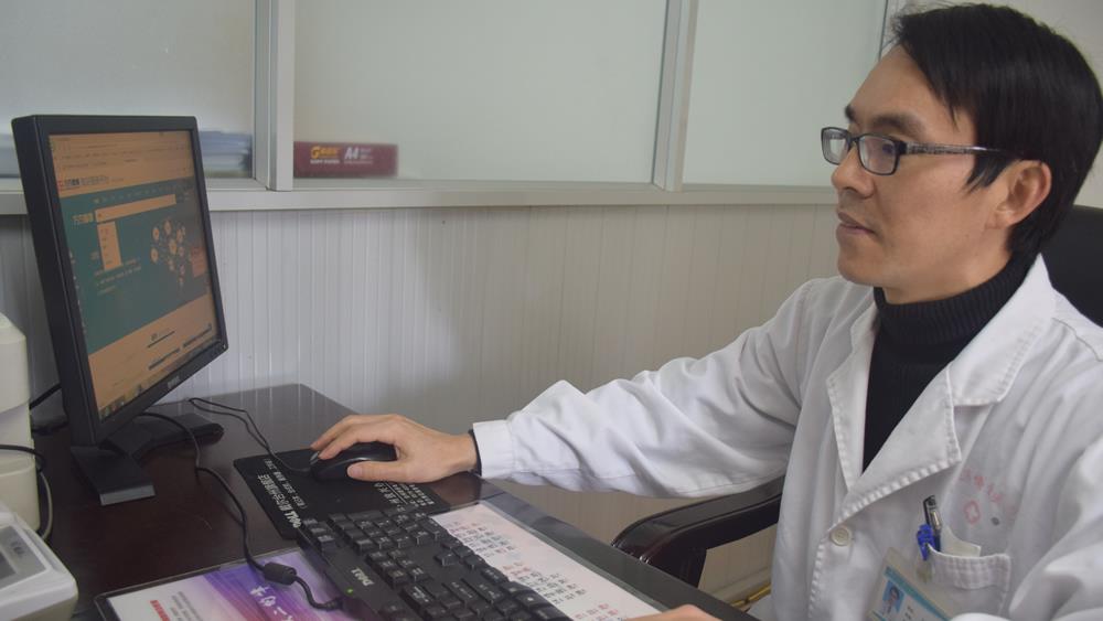 五趾再植获成功 患者感恩送锦旗|台州市博爱医院