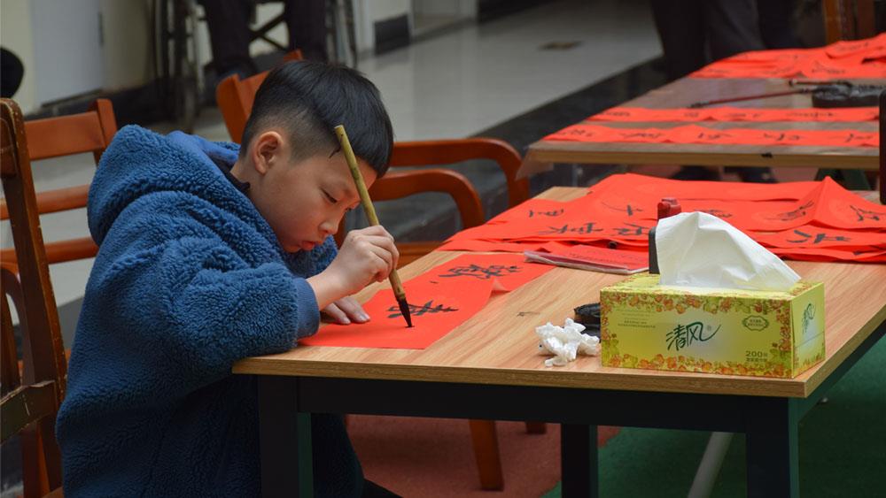 啥是佩奇｜这里有佩奇！|台州市博爱医院