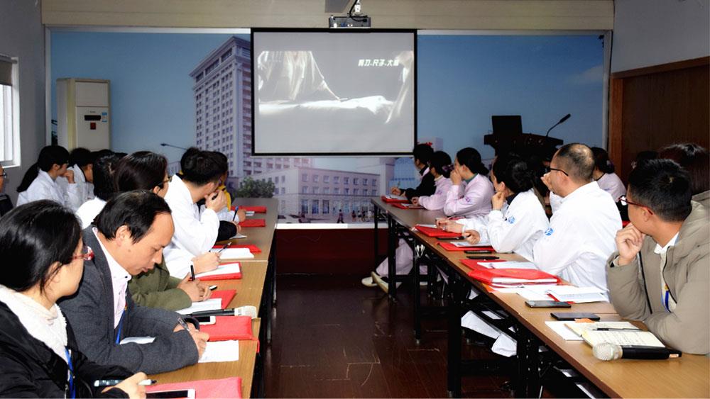 晒成绩 查不足 强责任 明方向 ｜博爱医院党委召开党（委）支部书记述职评议大会