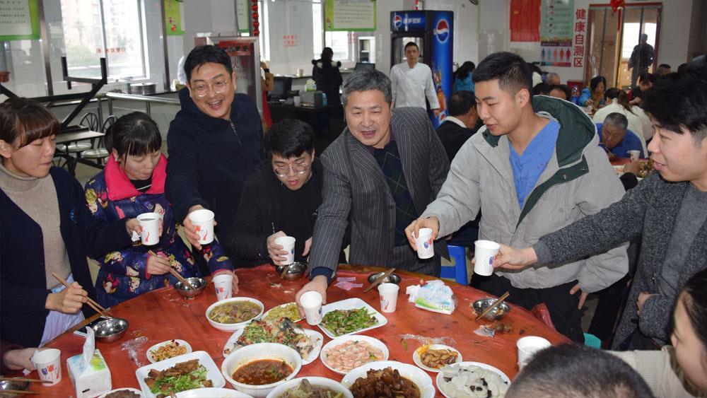 有慰问 有礼品 有年夜饭｜这里年味浓浓|台州市博爱医院