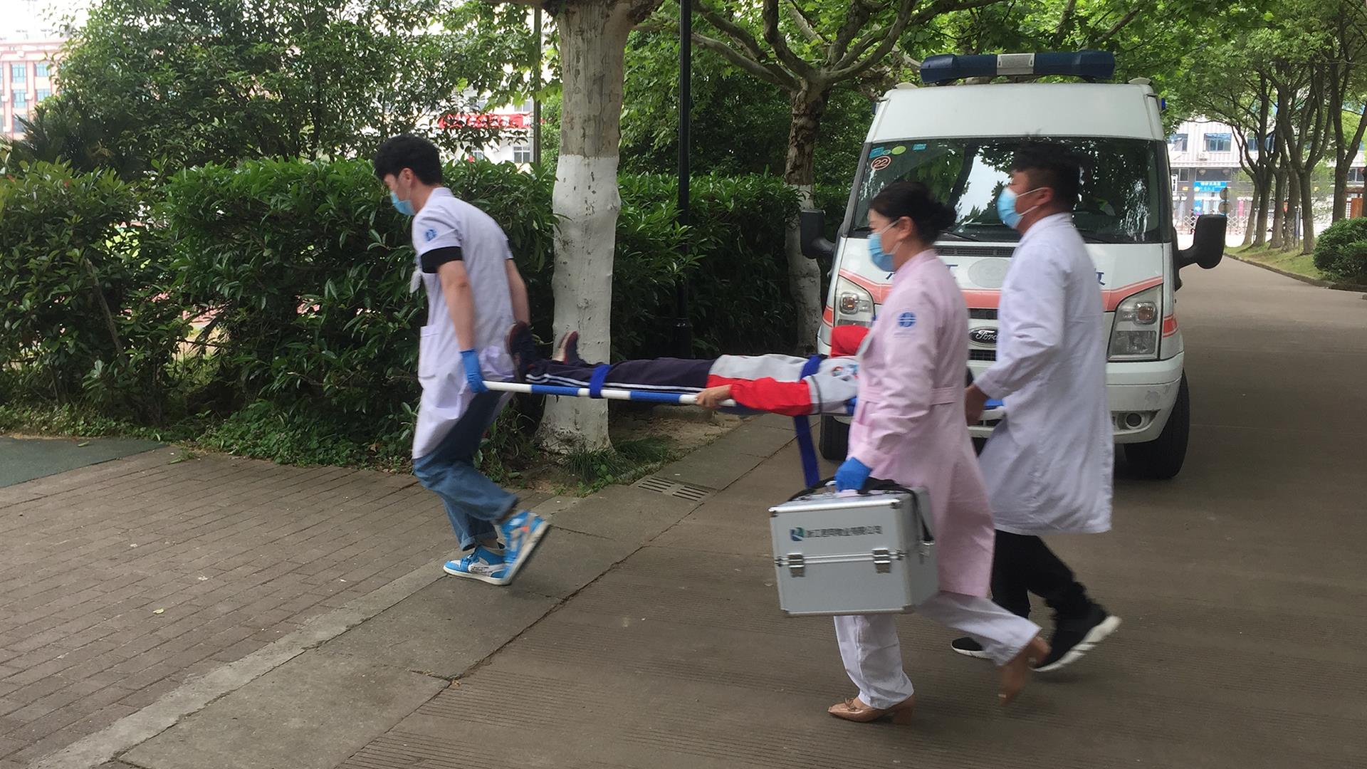 台州市博爱医院：担负“5.12”医疗救护演练