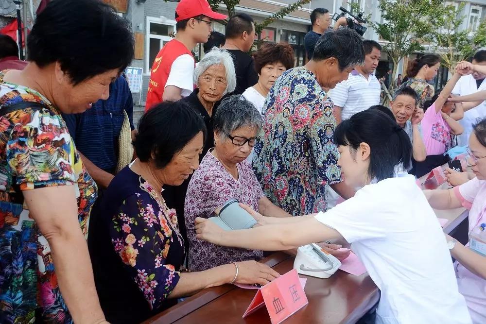 新时代向上向善好青年｜陈梦：他古道热肠，年复一年地投身志愿服务工作！