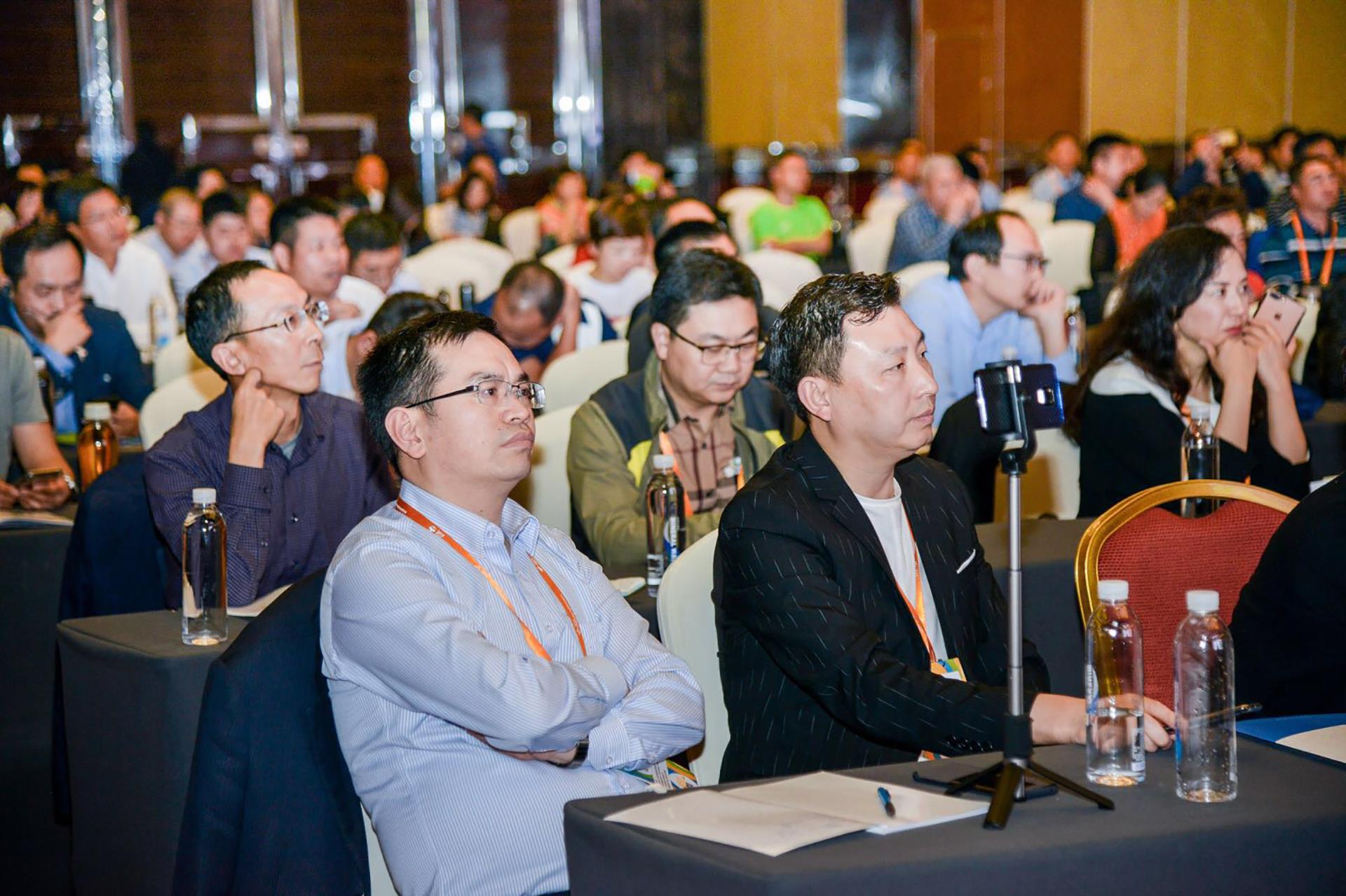 项目路演与融资互动，助力集团上市发展