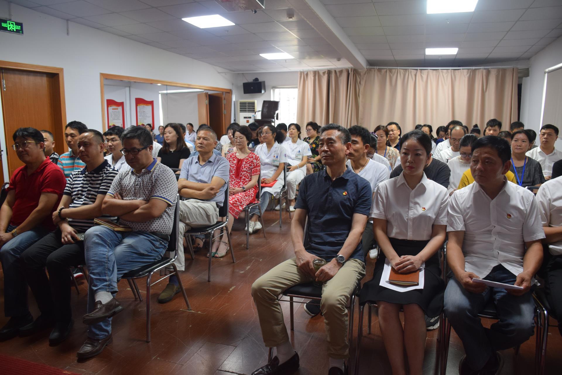 同成长 共铸梦 台州市博爱医院开展主题月活动故事分享会