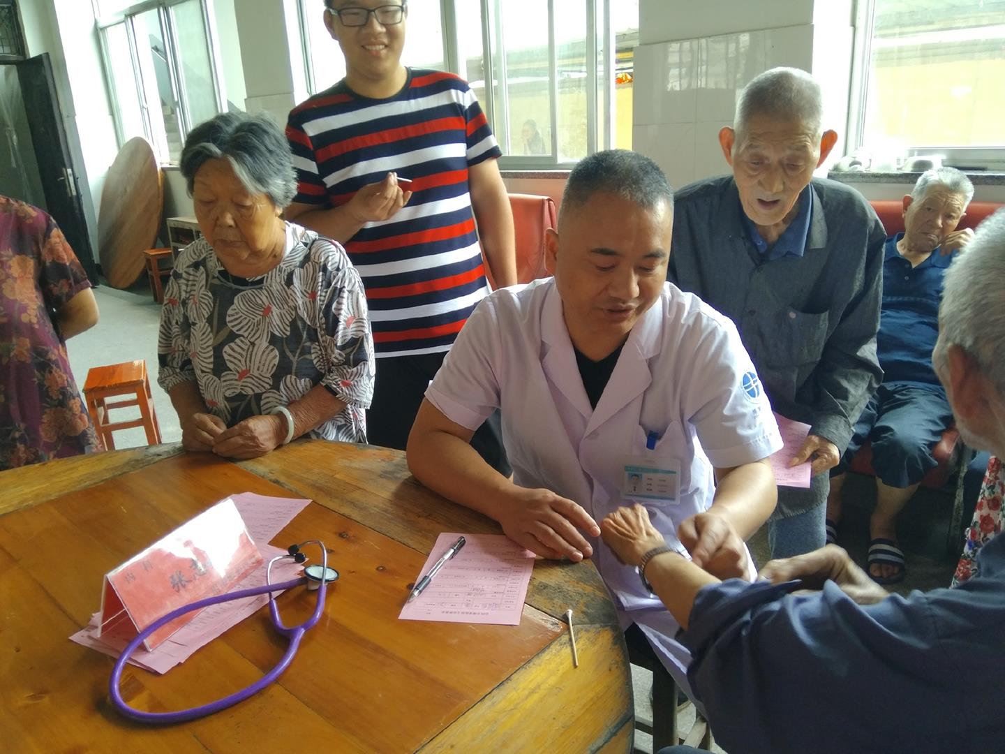 秋日天未凉，清风阵阵不如你|台州市博爱医院