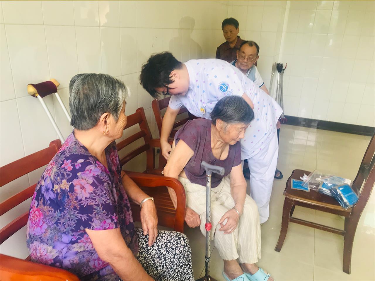 礼赞共和国 智慧新生活 台州市博爱医院2019年全国科普日活动