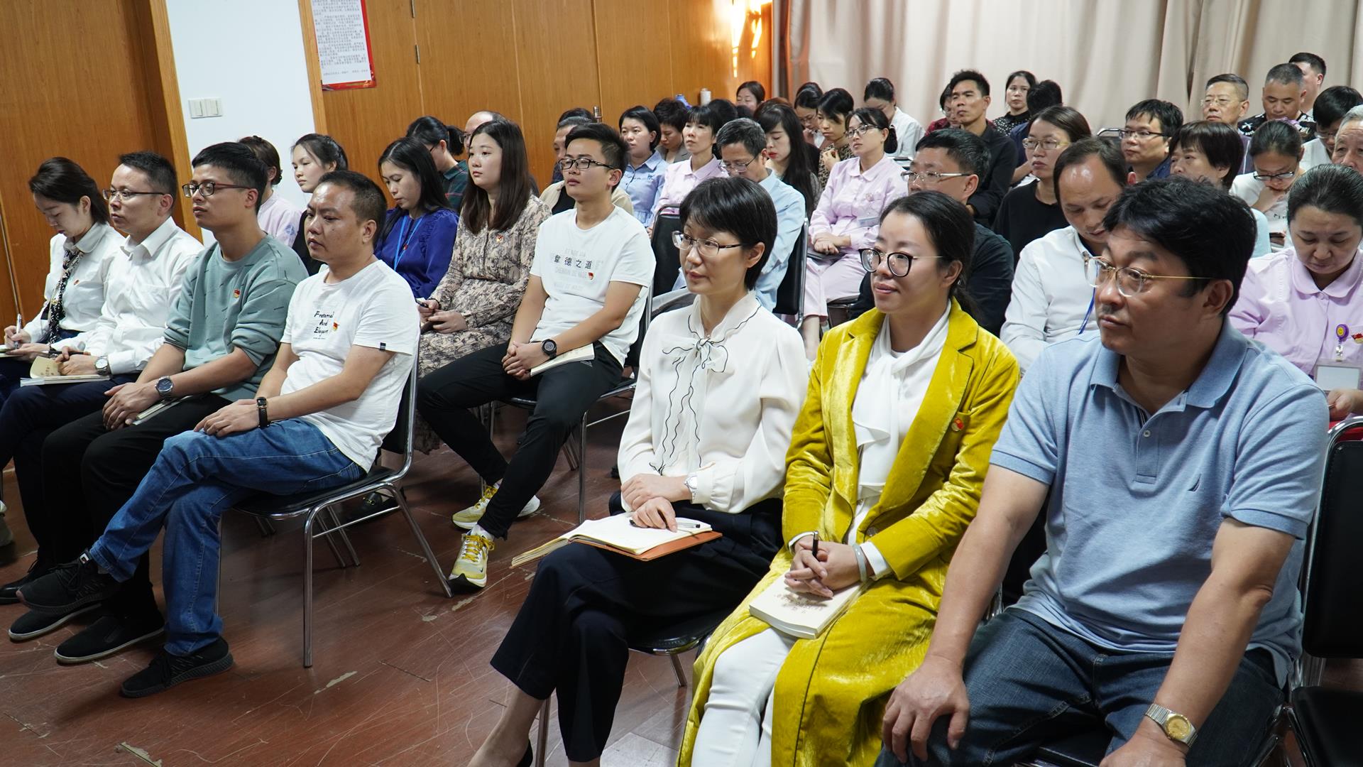 常体检党性 做合格党员 区卫健局机关党委书记领学台州市博爱医院“周一夜学”