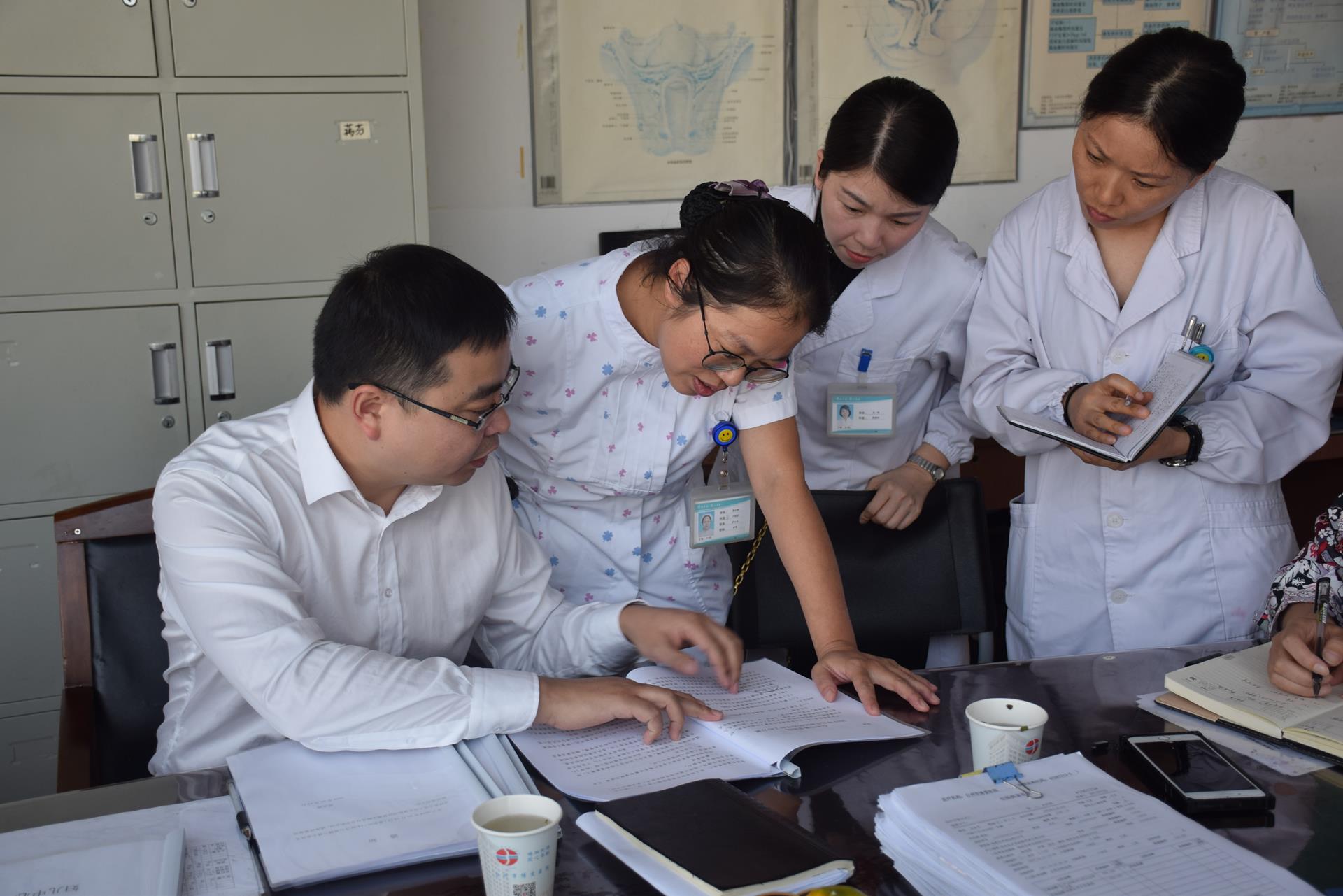 办民生实事 护宝宝健康 台州市民生实事项目（出生缺陷防治）质控专家组来院检查指导