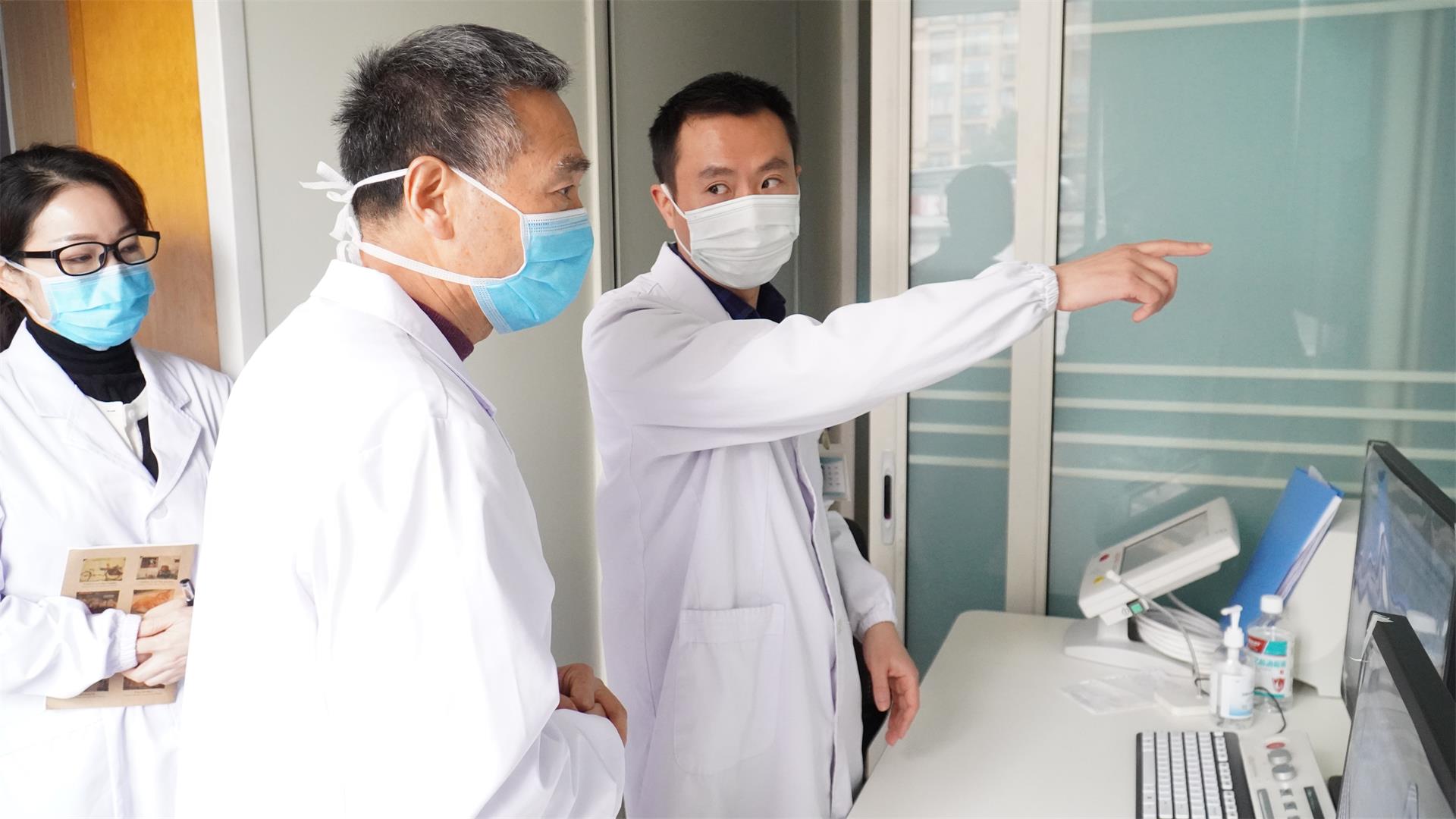 孙捷董事长指导医院疫情防控工作并慰问一线员工|台州市博爱医院