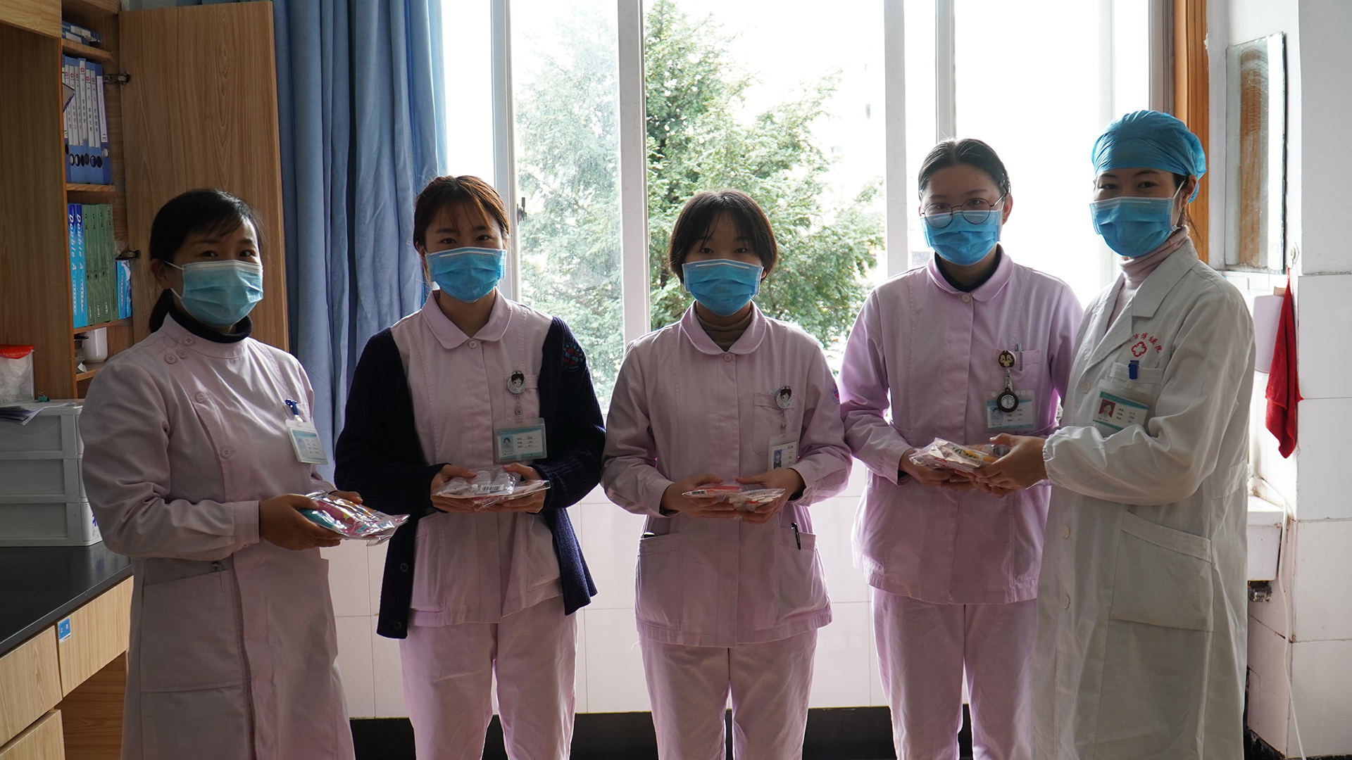 疫情无情、巾帼有情，博爱医院妇委会送节日祝福