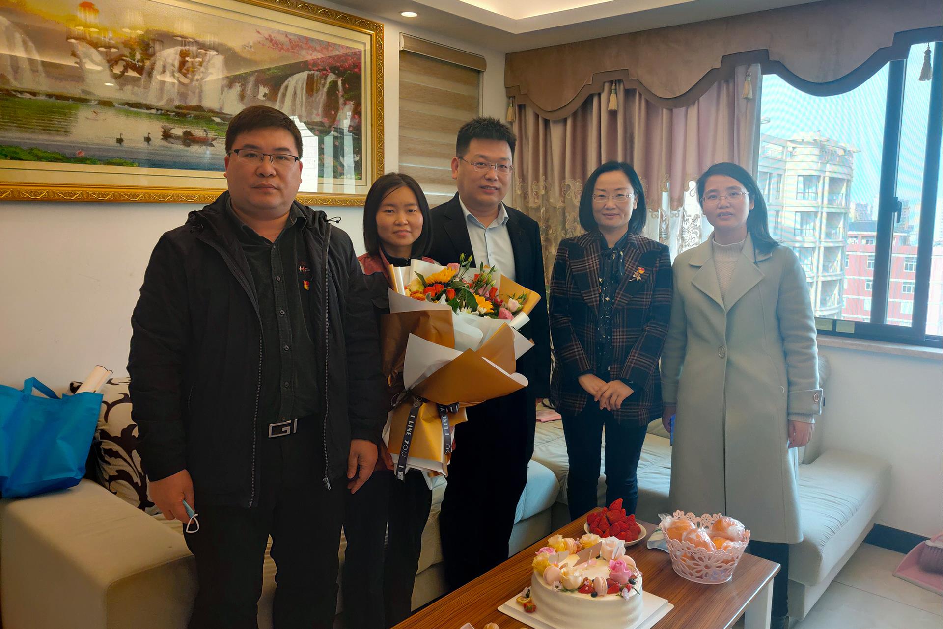 欢迎回家！姚敏等路桥区援鄂医疗队的队员们今日返回路桥