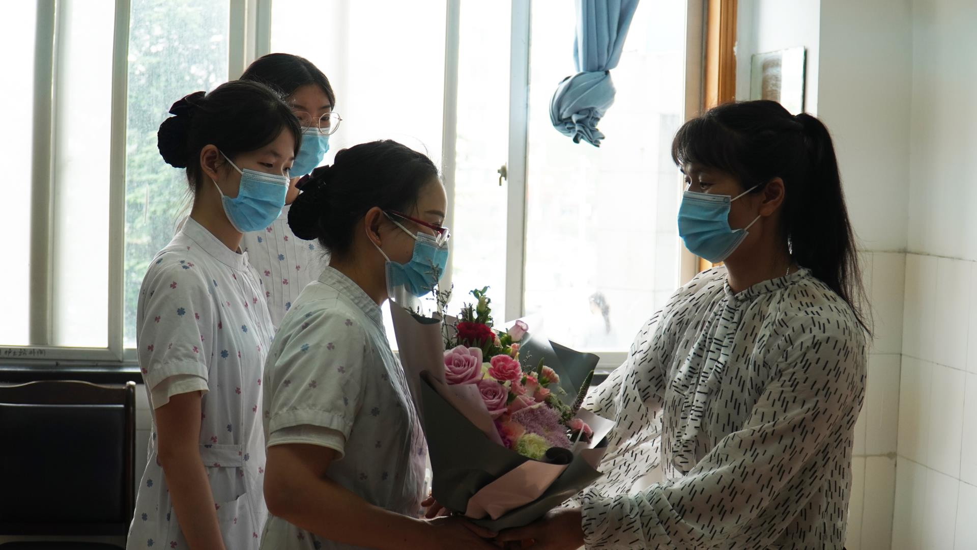 护士节系列活动｜因为有你，温暖了四季，护士节快乐！|台州市博爱医院