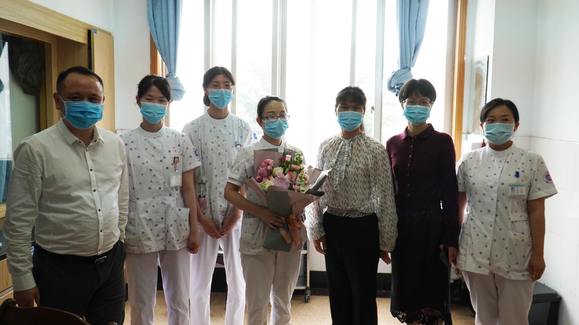 护士节系列活动｜因为有你，温暖了四季，护士节快乐！|台州市博爱医院